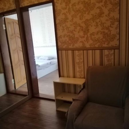 Ланжероновская Угол Дерибасовская Appartement Odessa Buitenkant foto